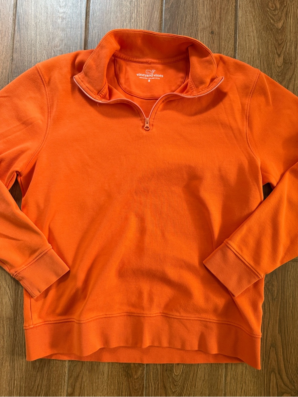 Vineyard Vines Orange Quarter-Zip Pullover / men’s small